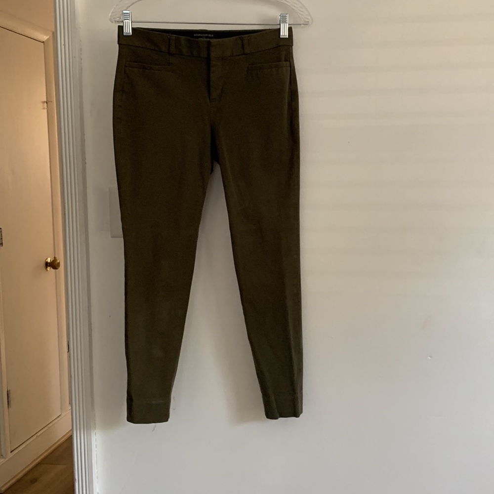 Banana Republic Sloan Curvy Fit